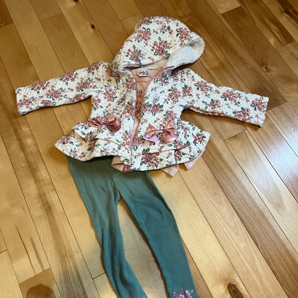 Little Lass Baby - 3 piece set - Picture 2 of 4